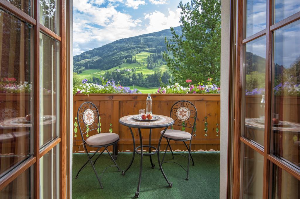 Silberkrug Hotel Dorfgastein Szoba fotó